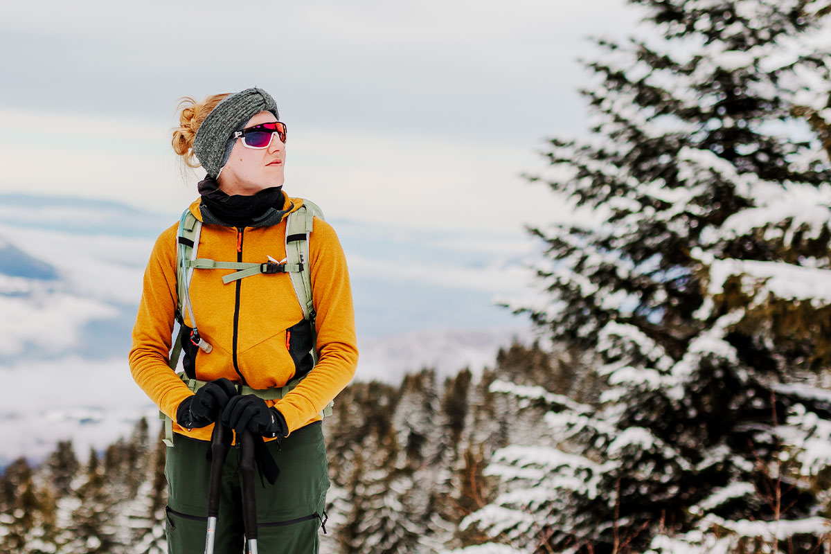 Alumni-Foto der Rohde-Stiftung, Mann vor der Hong Kong University of Science and Technology